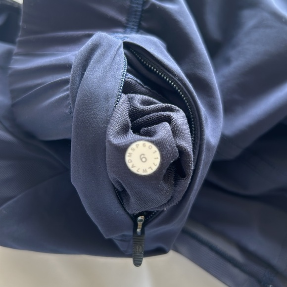 Lululemon Shorts (Reversible) - Picture 6 of 7